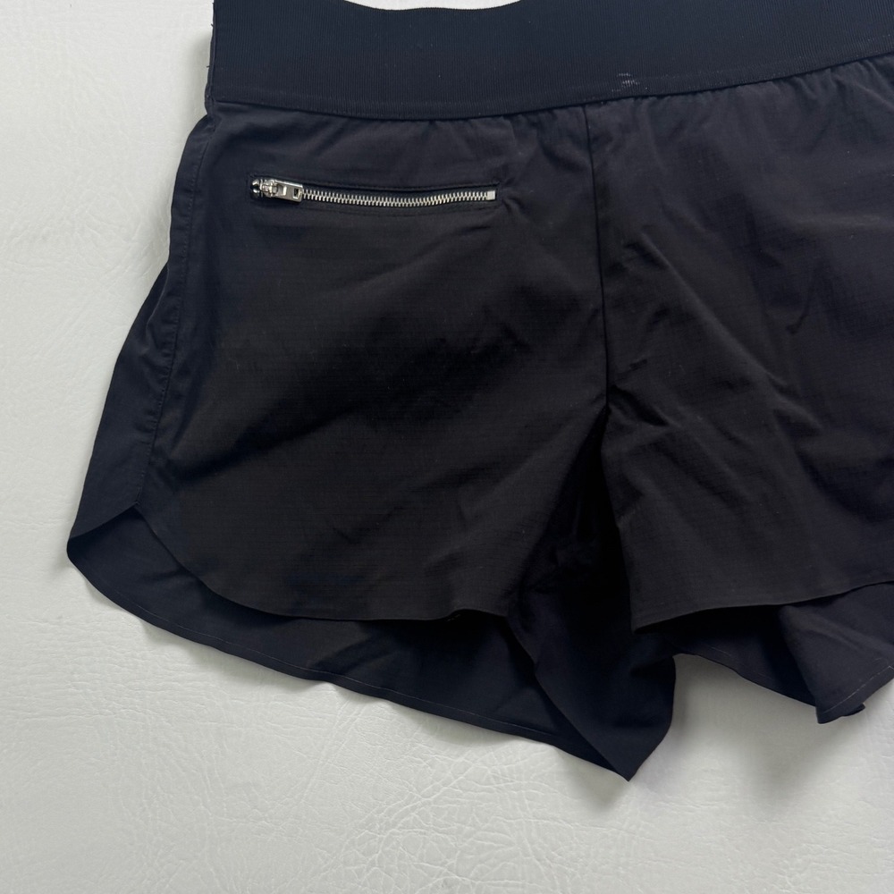 Athleta Trekkie Shorts Black Ripstop Hiking Travel Zip Pockets 291730 Size 4 - Picture 8 of 16